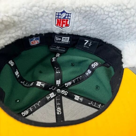 New Era 59FIFTY Green Bay Packers NFL Fitted Hat Cap Sz 7 1/4 Green Ear Flaps - Picture 6 of 6